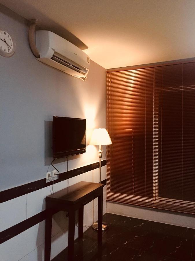 Vysha Residence Jakarta Exteriör bild